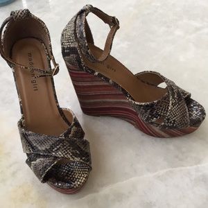 Madden Girl Karyon Wedges